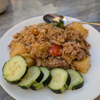 Torsap Thai Kitchen - Pineapple fried rice with beef $29 - Thai Near Me - Walnut Creek, California