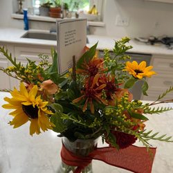 Pittsford Florist - Second arrangement