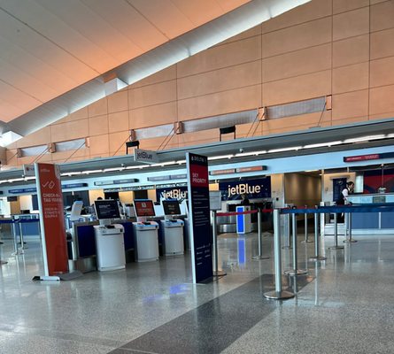 JetBlue by null