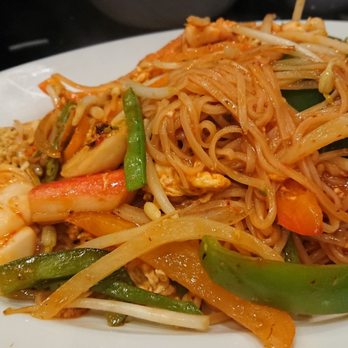 Pho Milton - Seafood pad thai - Vietnamese Near Me - Milton, Ontario Pho Milton - Seafood pad thai - Vietnamese Near Me - Milton, Ontario