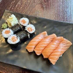 Moshi Moshi - Salmon Combo Lunch Special