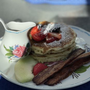Ludwig's Restaurant - Sweet beginnings - Breakfast & Brunch Near Me - Vail, Colorado Ludwig's Restaurant - Sweet beginnings - Breakfast & Brunch Near Me - Vail, Colorado