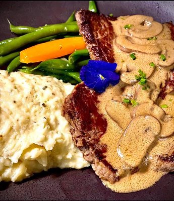 The District Eatery Tap & Barrel by null