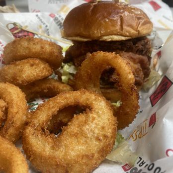 Banzai Burger - Kuho Chicken Sandwich and Onion Rings - Burgers Near Me - Honolulu, Hawaii