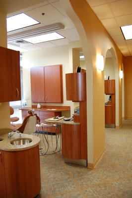 Alonge Enterprises Ltd Logo