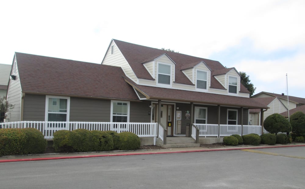 ADAMS BEND APARTMENTS Updated October 2024 3101 W Adams Ave, Temple