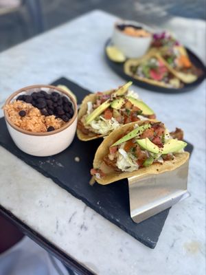 Gracias Madre by null