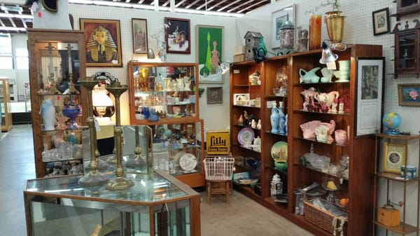 Lula B's Oak Cliff Vintage Shop by null