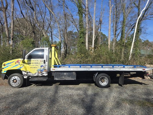 Towing Nissan Murano - Sunny day helping a customer with a tow Towing Nissan Murano - Sunny day helping a customer with a tow