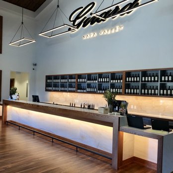 Girard Winery - Wine Tasting Room Near Me - Calistoga, California