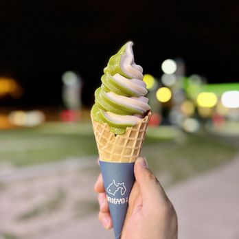 Daigyo Cafe - a hand holding an ice cream cone - Cafes Near Me - Scarborough, Ontario Daigyo Cafe - a hand holding an ice cream cone - Cafes Near Me - Scarborough, Ontario
