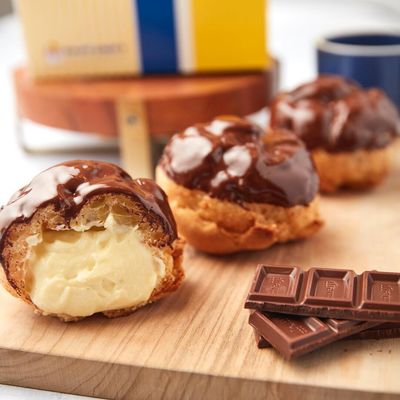 Beard Papa's by null