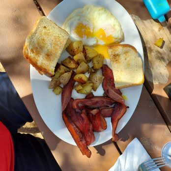Lynx Lake Cafe - Look at that real bacon! The sourdough toast was thick and so delicious. - German Near Me - Prescott, Arizona Lynx Lake Cafe - Look at that real bacon! The sourdough toast was thick and so delicious. - German Near Me - Prescott, Arizona