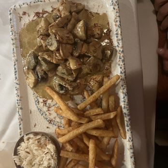 Constantine’s Restaurant - Curry Chicken - Italian Near Me - Gastonia, North Carolina Constantine’s Restaurant - Curry Chicken - Italian Near Me - Gastonia, North Carolina