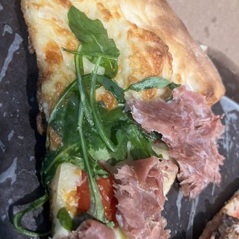 900 Degrees New York Pizza - 12" Prosciutto - Pizza Near Me - Wesley Chapel, Florida