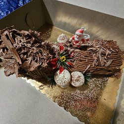 Cherry Blossom Bakery - Yule log
