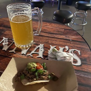 Savannah's Old Town Saloon - Hazy IPA by Sierra Nevada and street tacos. SO GOOD! - Bars Near Me - Tehachapi, California