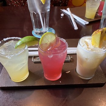 Bahama Breeze - Margarita Flight (Classic, Dragon Fruit & Coconut-Pineapple) - Bars Near Me - Lake Grove, New York Bahama Breeze - Margarita Flight (Classic, Dragon Fruit & Coconut-Pineapple) - Bars Near Me - Lake Grove, New York
