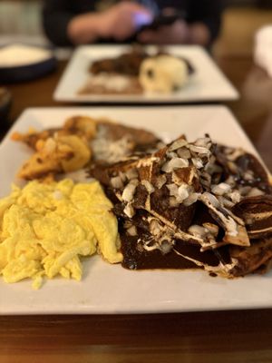 Leticia's Cocina & Cantina by null