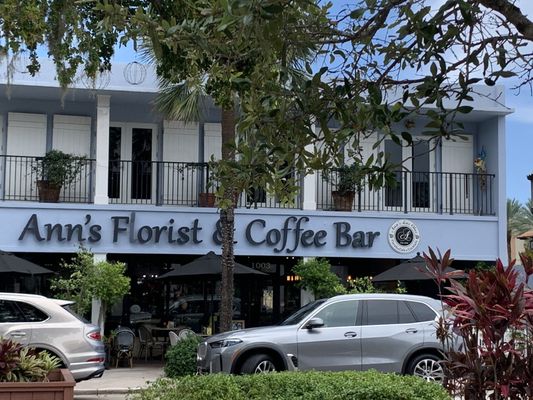 Ann's Florist and Coffee Bar by null