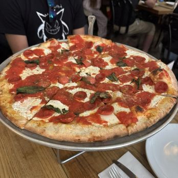 Juliana's - Large pepperoni - Pizza Near Me - Brooklyn, New York Juliana's - Large pepperoni - Pizza Near Me - Brooklyn, New York