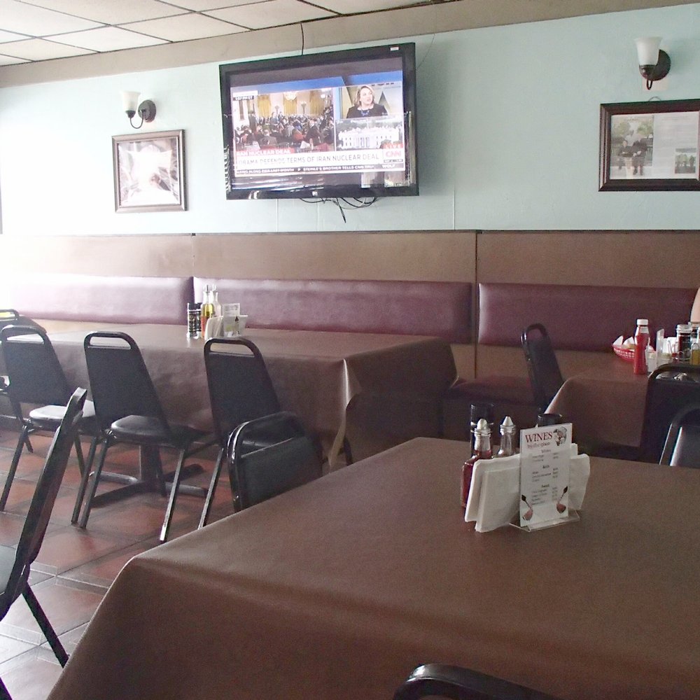 Salt & Pepper Chef - General dinning area - Latin American Near Me - Pompano Beach, Florida Salt & Pepper Chef - General dinning area - Latin American Near Me - Pompano Beach, Florida