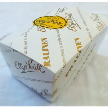 Elly Seidl - 200g pure süße verführung - Chocolatiers & Shops Near Me - Munich, BY Elly Seidl - 200g pure süße verführung - Chocolatiers & Shops Near Me - Munich, BY