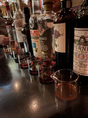 Bar 821 by null