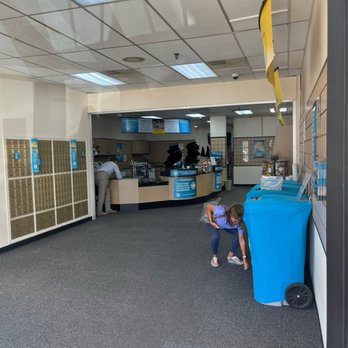 The UPS Store - Lobby of store - Printing Services Near Me - Warren, New Jersey