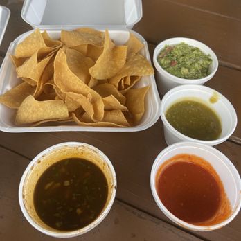 Taqueria La Cabaña - Homemade tortilla chips, guacamole, spicy salsa, salsa verde, homemade taco sauce - Mexican Near Me - Thomasville, Georgia Taqueria La Cabaña - Homemade tortilla chips, guacamole, spicy salsa, salsa verde, homemade taco sauce - Mexican Near Me - Thomasville, Georgia