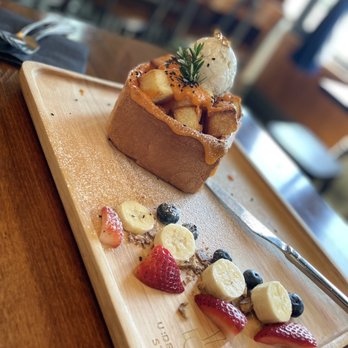 U :Dessert Story - Salted Egg Yolk Toast - Desserts Near Me - Berkeley, California