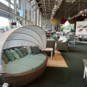 DEALS & STEALS QUALITY USED FURNITURE - 3890 Tamiami Trl, Port