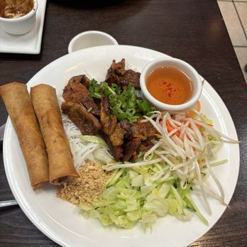 OvAsians - V7. OvAsians Vermicelli Combo / Bún Heo Hoặc Gà Nướng, Tôm Và Chả Giò - Vietnamese Near Me - Livermore, California