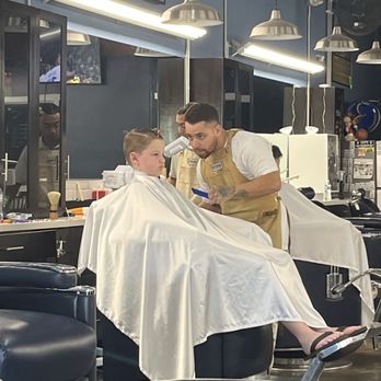 Primo Barbershop - Barbers Near Me - Montrose, California Primo Barbershop - Barbers Near Me - Montrose, California