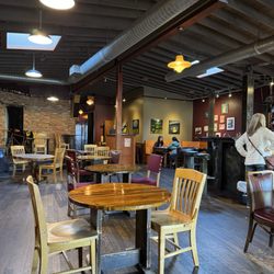 Cafe Solstice - Ambience