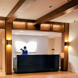 Marina Grand Resort - Check in desk