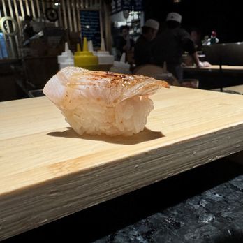 Komé - Kinmedai speciality nigiri - Sushi Bars Near Me - Dallas, Texas Komé - Kinmedai speciality nigiri - Sushi Bars Near Me - Dallas, Texas