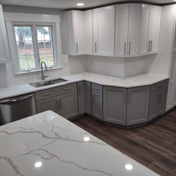 Rider Homes - a kitchen with marble countertops - General Contractors Near Me - Philadelphia, Pennsylvania Rider Homes - a kitchen with marble countertops - General Contractors Near Me - Philadelphia, Pennsylvania