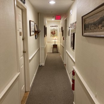 Copley House - The hall - Guest Houses Near Me - Boston, Massachusetts