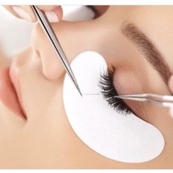Heavenly Hands Day Spa - Eyelash extensions