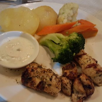 Ithaca Greek Mediterranean Restaurant - Mediterranean Near Me - Markham, Ontario