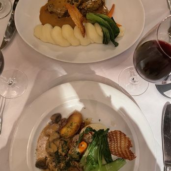 La Chaumiere - Restaurant Week: Sirloin & veal - French Near Me - Washington, DC, District of Columbia