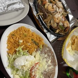 Monterrey Mexican Restaurant II - Texas Fajitas