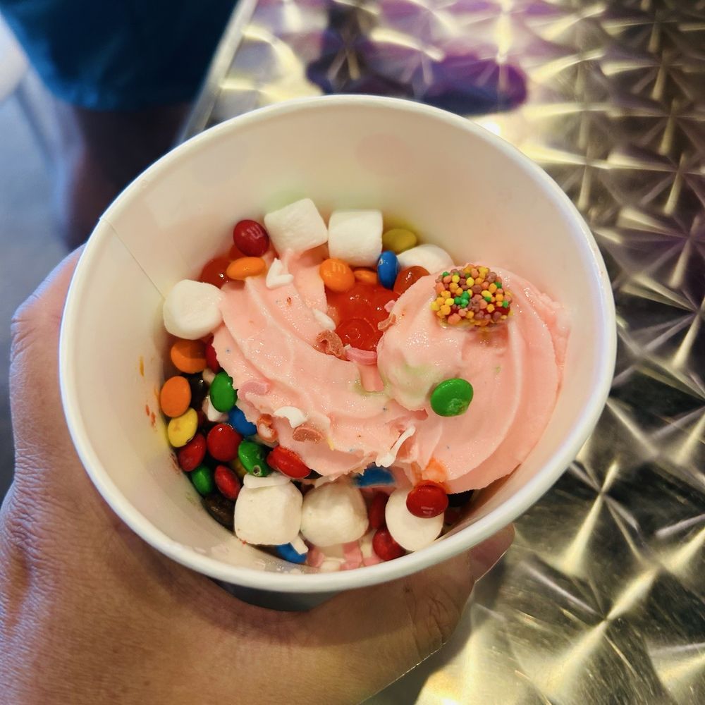Twisted Cup - Colorful! - Shaved Ice Near Me - Simpsonville, South Carolina Twisted Cup - Colorful! - Shaved Ice Near Me - Simpsonville, South Carolina