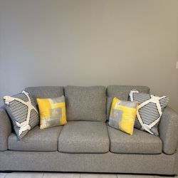 Austin's Furniture Outlet - Pet Friendly Comfy Couch