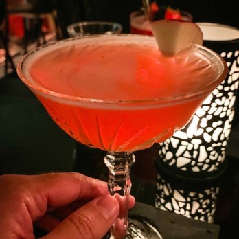 THE GIN ROOM - Bars Near Me - Berlin, BE
