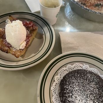 Jon & Vinny's Studio City - warm strawberry bread pudding, nutelloti - Italian Near Me - Los Angeles, California Jon & Vinny's Studio City - warm strawberry bread pudding, nutelloti - Italian Near Me - Los Angeles, California