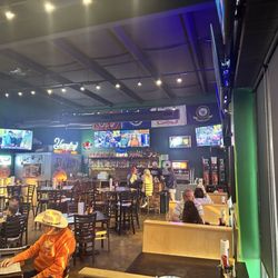 Sonny's Original Southern Pub - Inside are