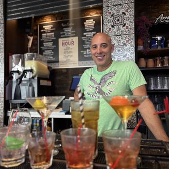 Orlando Bartending Academy - Bartending Schools Near Me - Winter Park, Florida Orlando Bartending Academy - Bartending Schools Near Me - Winter Park, Florida