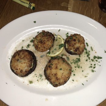 Saranello's - Parmesan-Stuffed Mushrooms - Italian Near Me - Wheeling, Illinois Saranello's - Parmesan-Stuffed Mushrooms - Italian Near Me - Wheeling, Illinois